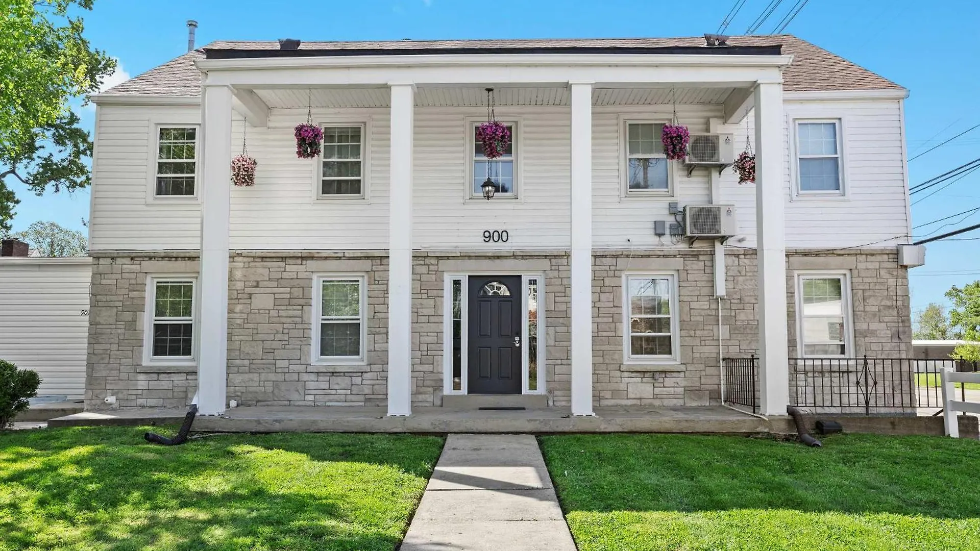 Modern Louisville Stay Free Parking Prime Location United States